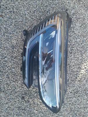 Renault Megane 4 facelift jobb led fényszóró hibás 260103821r
