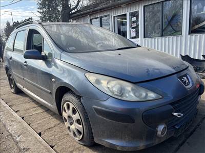 Peugeot 307 1.6i bontott alkatrészei