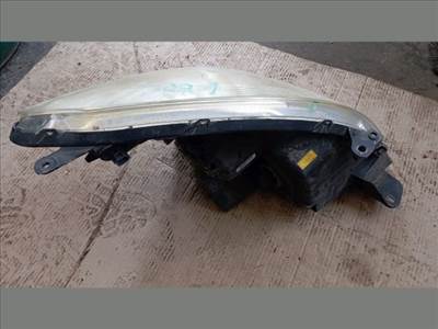 Toyota Corolla Verso (AR10) Bal Fényszóró *153629* p7107l