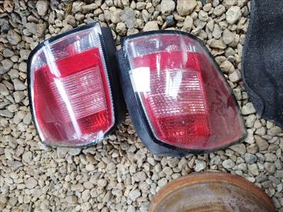 Opel Astra H hátsó lámpák
