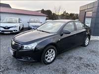 Eladó Chevrolet Cruze 2.0 D (1998 cm³, 163 PS)