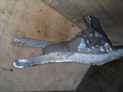 Honda Civic VIII bal első negyed 