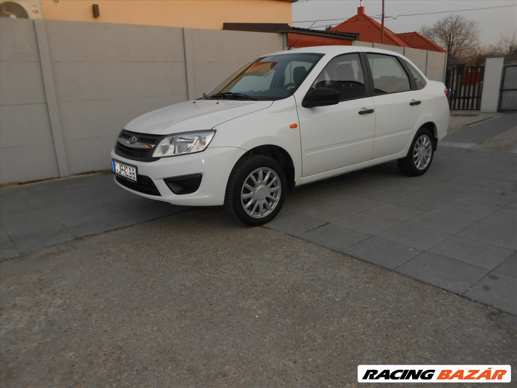 Eladó Lada Granta Lux (1596 cm³, 98 PS) 3. kép