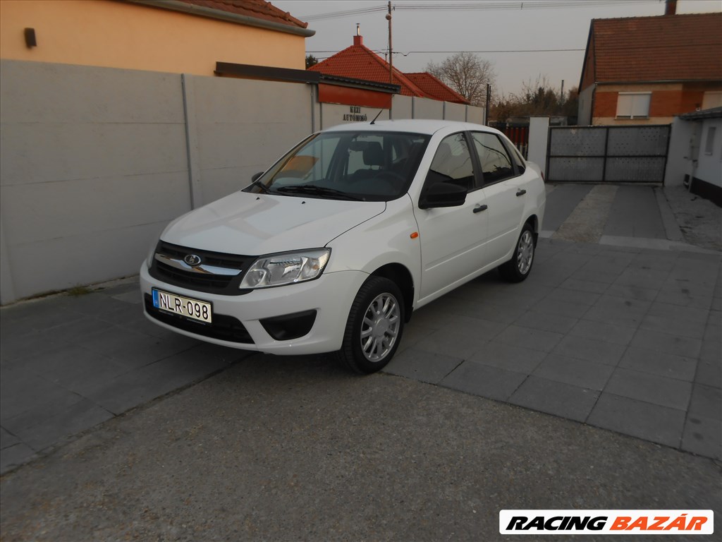 Eladó Lada Granta Lux (1596 cm³, 98 PS) 7. kép