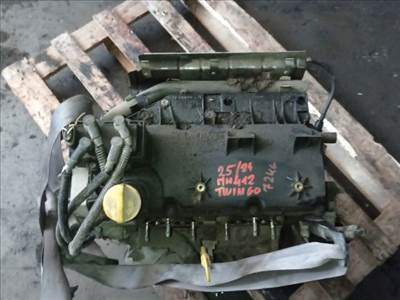 Renault Twingo I Motor (Fűzött blokk hengerfejjel) *149905* d7f702