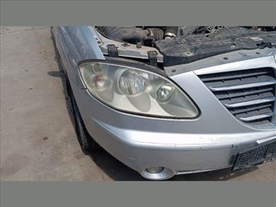 SsangYong Rodius Jobb Fényszóró *119744*