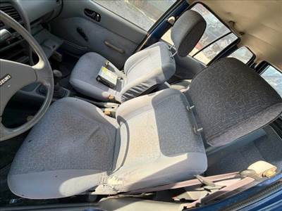 Suzuki Swift II Jobb hátsó Kapaszkodó (Felső) *159820*