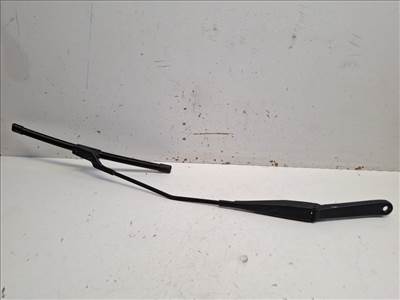 Ford Fiesta jobb első ablaktörlő kar 8A6117526BB
