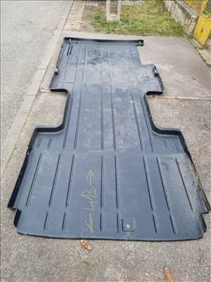 Ford Transit Mk8 raktér burkolat 