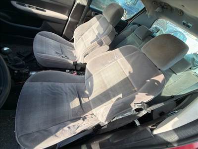 Peugeot 307 Jobb első Fejtámla *160229*