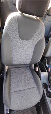 Opel Crossland X, Opel Crossland Jobb első ülés 