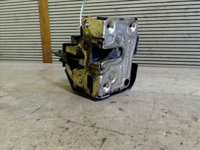 RENAULT MEGANE SCENIC 99-03 Bal első ajtó zárszerkezet központi záras