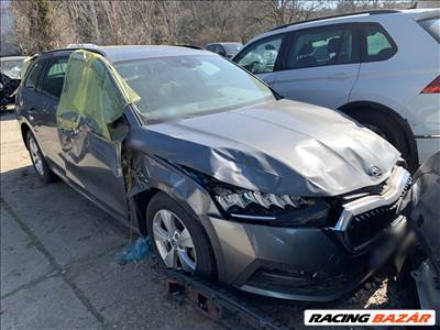 Skoda Octavia IV bontott alkatrészei