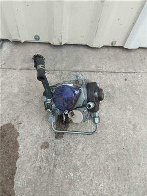 Toyota Avensis (T250) 2.2 Combi D-4D / D-CAT Nagynyomású szivattyú 3812 221000r010