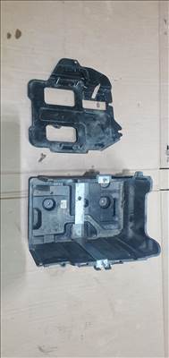 Ford Fiesta mk6 akkumulátor tálca 