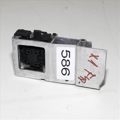 BMW 1er F40, 2er F44 Gran Coupé-F45 Active Tourer-F46 Gran Tourer, X1 F48, X2 F39, MINI F55-F56-F57 Cabrio-F54 Clubman-F60 Countryman motor tartóbak