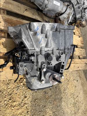 Peugeot 5008 I HDi 110 1.6 hdi manuális váltó 