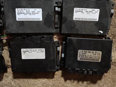 R0302 A1645453316 Mercedes VÁLTÓ és Parkolás Asszisztens PTS PDC Vezérlő Elektronika Modul 