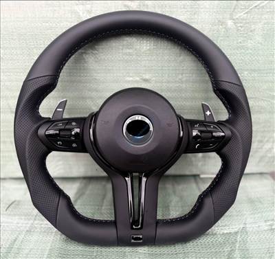 BMW F1 váltófüles sport kormány F20 F21 F22 F23 F44 F45 F30 F31 F32 F33 F36 F34 F35 F15 F16 F25 F24 F48 F49 F80 F82