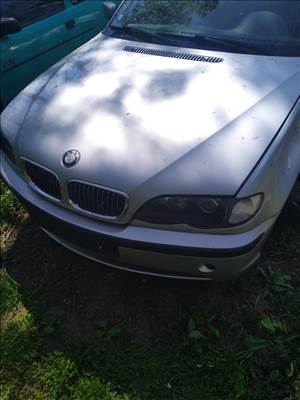 BMW 330 (E46) bontott alkatrészei