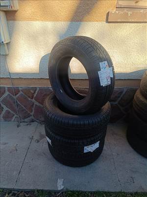  225/65 16" újszerű Hankook nyári gumi gumi