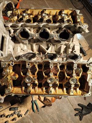 Infiniti QX70 3.7 Infinity Vq 37 hengerfej