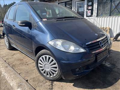 Mercedes A 180 2.0CDI bontott alkatrészei