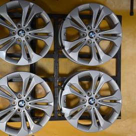 BMW-VW-Mercedes-Audi-Skoda-Seat (6/3-2343)(HA3615580)(JF)ESZU 17" 5x112 alufelni 