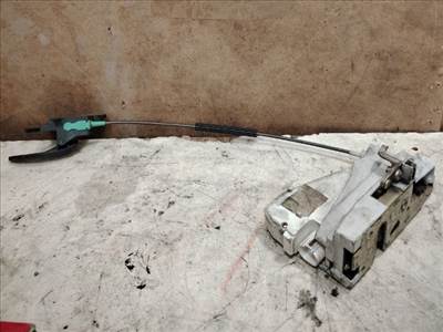 Ford Fiesta Mk4 Jobb hátsó Ajtózár *152011* 93bg220a20dd