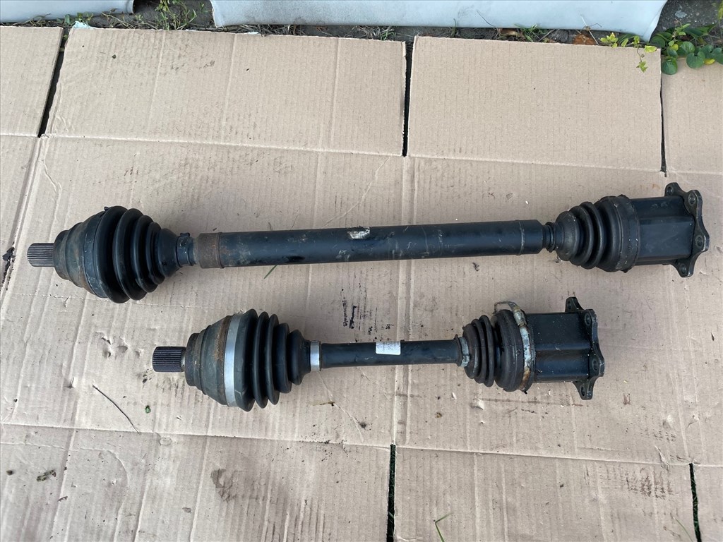 Volkswagen Passat B6 2.0 CR TDi Gyári Bontott Alkatrészei  85. kép