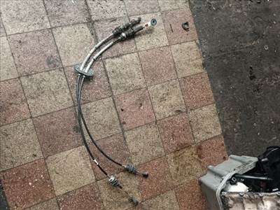 Ford Mondeo Mk3 Váltó Bowden *142405*