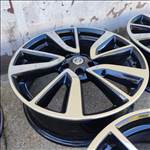 5x114,3 19 Gyári Nissan polír alufelni 200000ft a 4db/46/