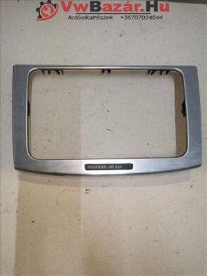 Rádió keret VW PASSAT B6 3C0858069P
