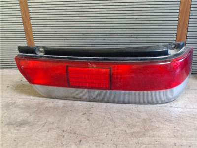 SUZUKI SWIFT 96-05 Jobb hátsó lámpa
