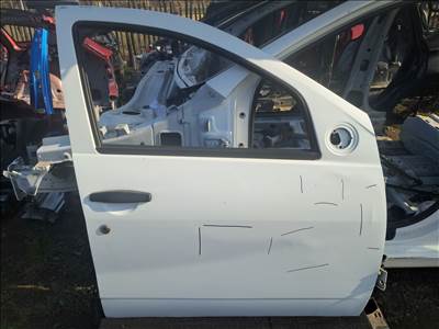 Dacia Duster I Jobb első ajtó 