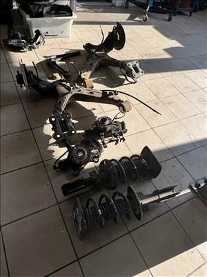 Peugeot Expert futómű alkatrészek, évjárat 2016