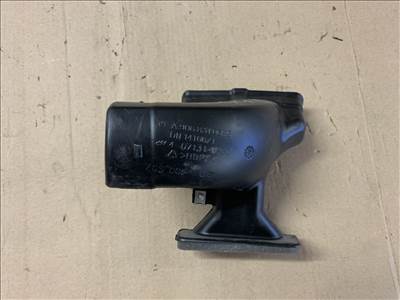 Mercedes Sprinter lábtér középső levegőcsatorna a9068310645