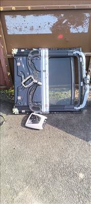 BMW 7-es sorozat F01/F02 napfénytető 