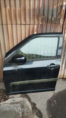 Suzuki Swift IV Bal első ajtó 