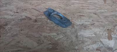 Renault TRAFIC 01-től Bal hátsó külső kilincs zárhenger tartó 00001712