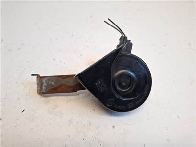 Ford Fiesta  kürt 8V2T13802AC