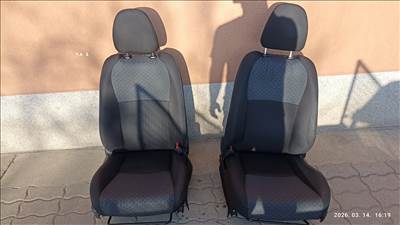 Toyota Yaris ülésgarnitúra 