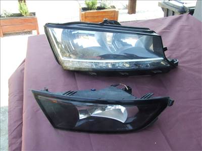 Skoda Fabia III jobb első menetfényes lámpa fényszóró