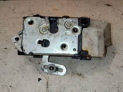 Fiat Punto II Bal hátsó Ajtózár *151614*