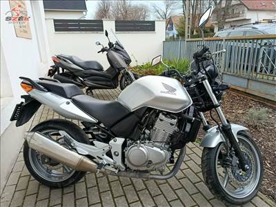 Honda CBF 500 (2004)