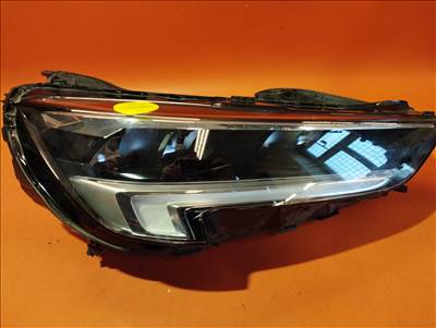 Opel Insignia B FL jobb led lámpa 39136826 (M.140.304K)a