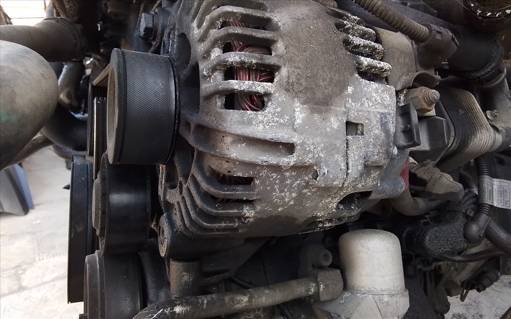 BMW 320 E90, E91, E92, E93 generátor  2. kép