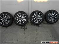  5x114.3 lyukosztású 19" újszerű (gyári felni) mazda, rajta 225/55 kopott 