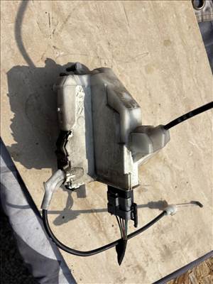 Peugeot 5008 I HDi 110 ajtózár 