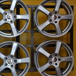 Opel-Jeep-Alfa Romeo (2/5-2436)(HA3653212)(JF)Festett 17" 5x110 alufelni 